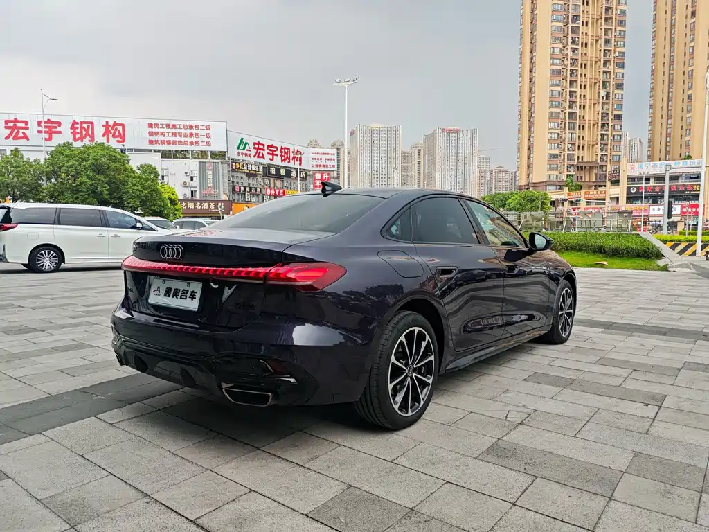 Audi A5L — миниатюра 7