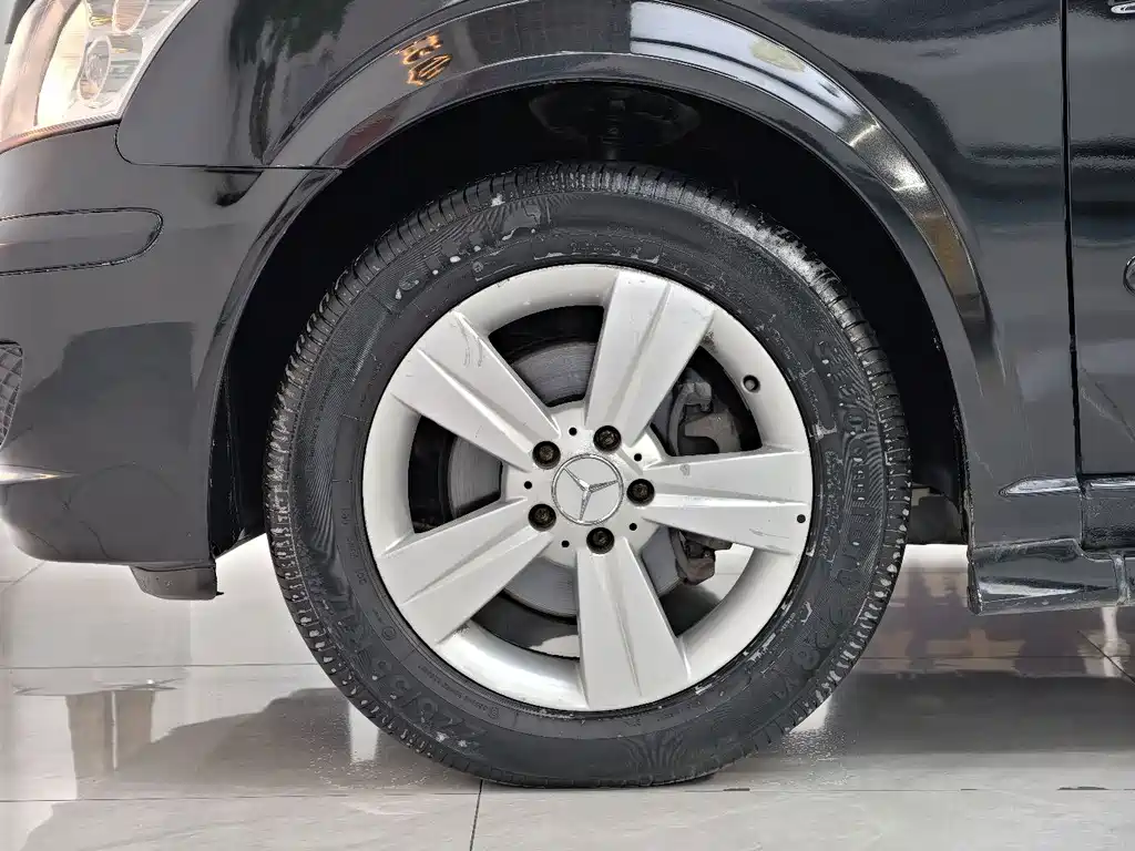 Mercedes-Benz Viano — миниатюра 35