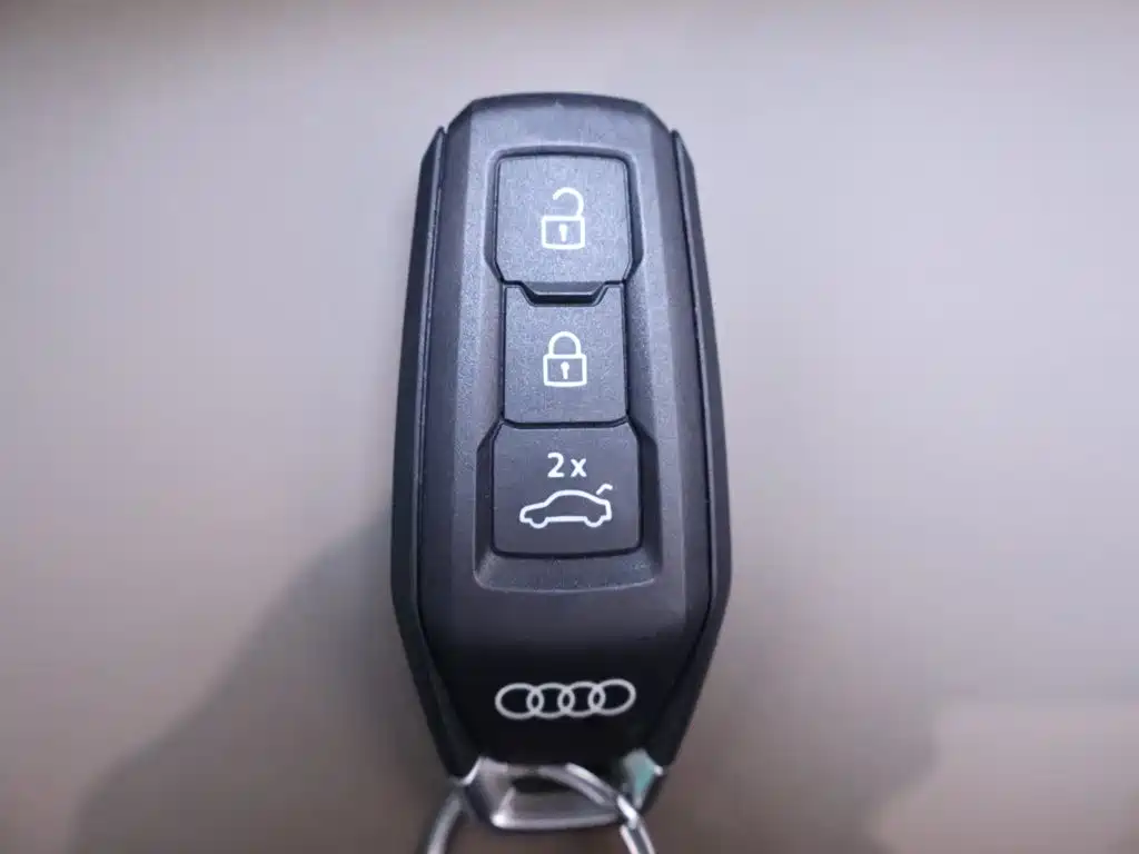 Audi Q5L — миниатюра 25