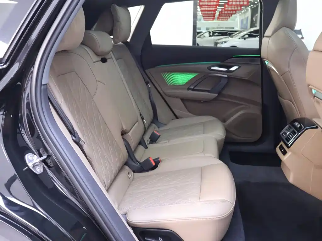Audi Q5L — миниатюра 22