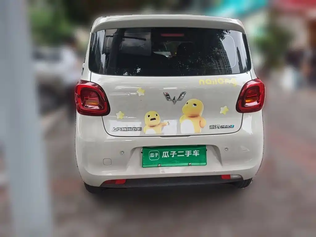 Wuling MINIEV — миниатюра 3