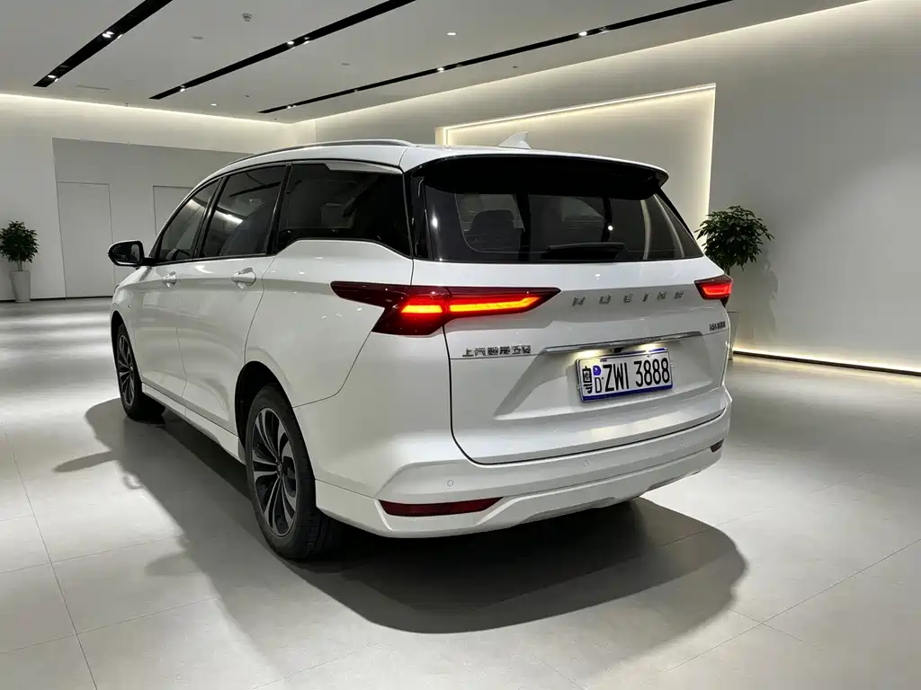 Wuling Victory — миниатюра 8