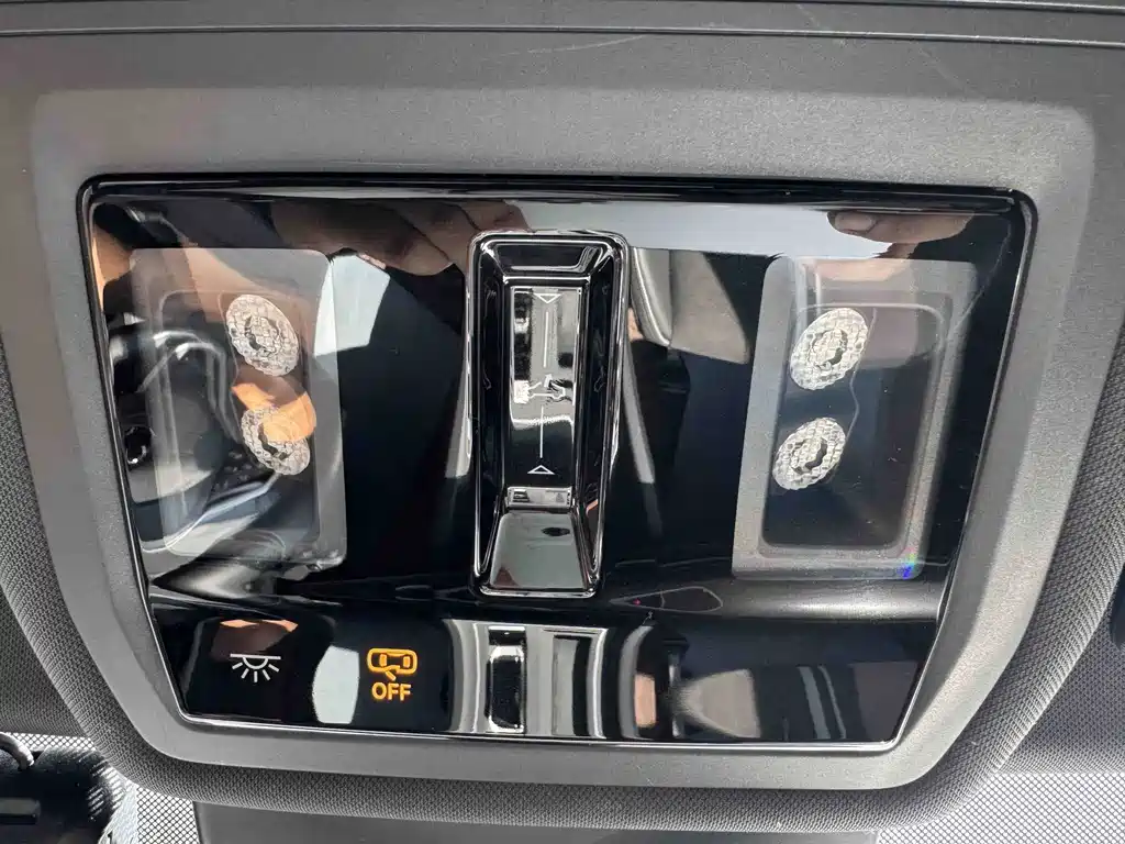 Volkswagen Golf — миниатюра 15