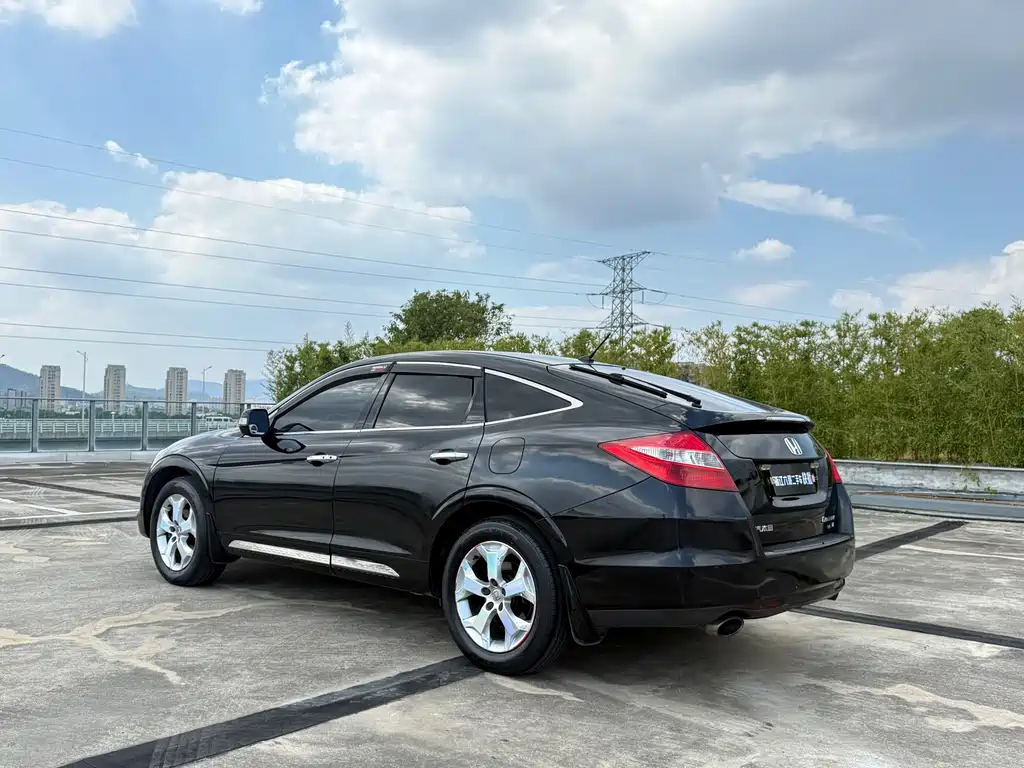 Honda Crosstour — миниатюра 8