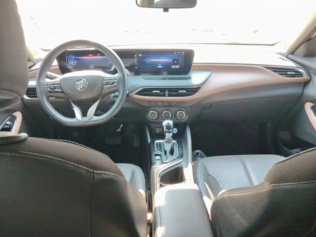 Buick Verano — миниатюра 13