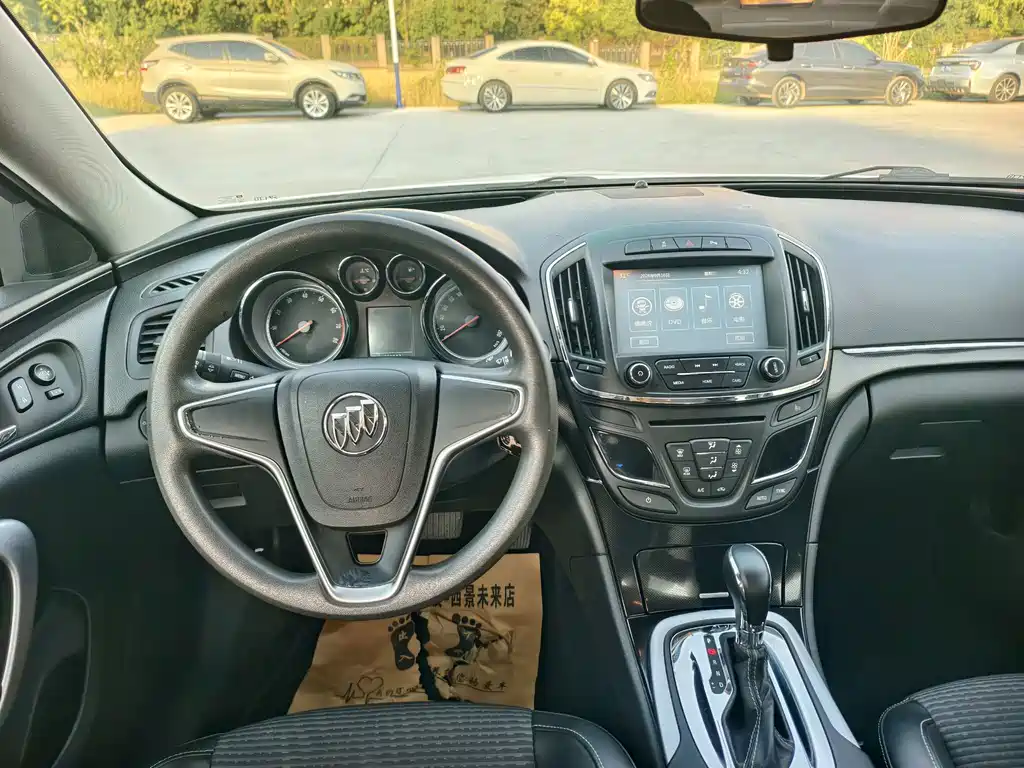 Buick Regal — миниатюра 12