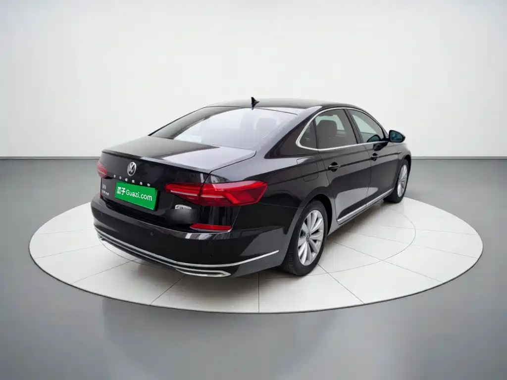 Volkswagen Passat — миниатюра 6