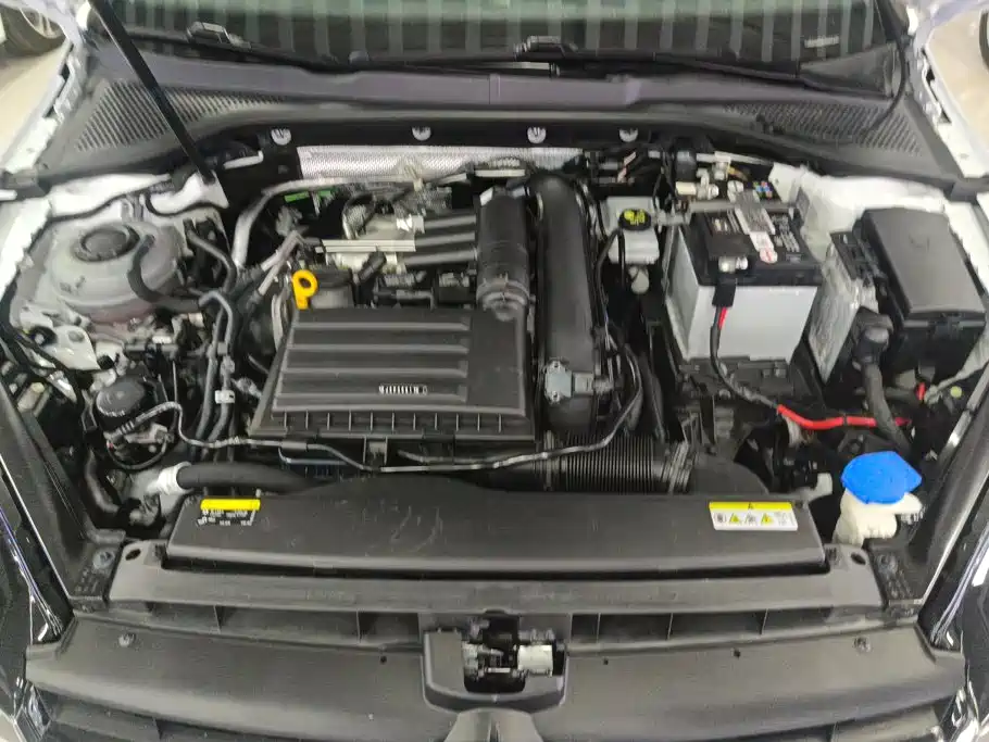 Volkswagen Golf — миниатюра 10