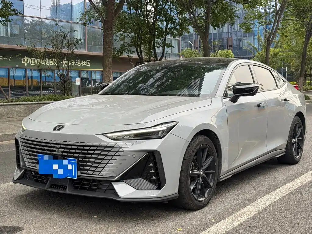 Changan UNI-V