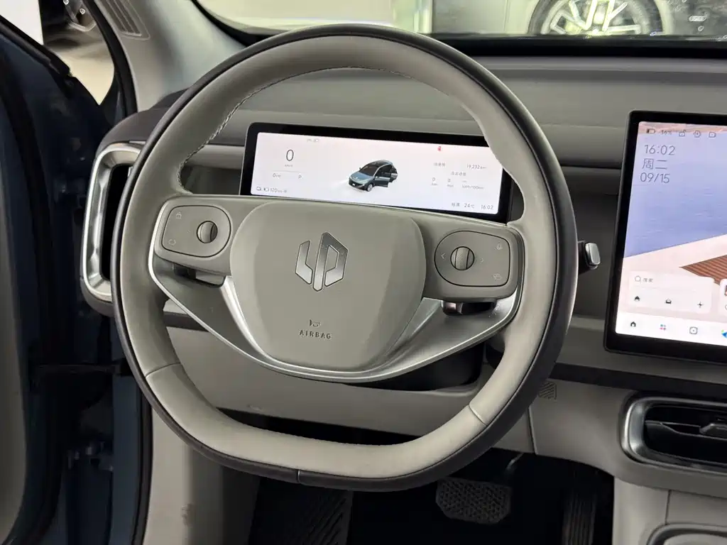 Leapmotor Leapmotor B10 — миниатюра 14