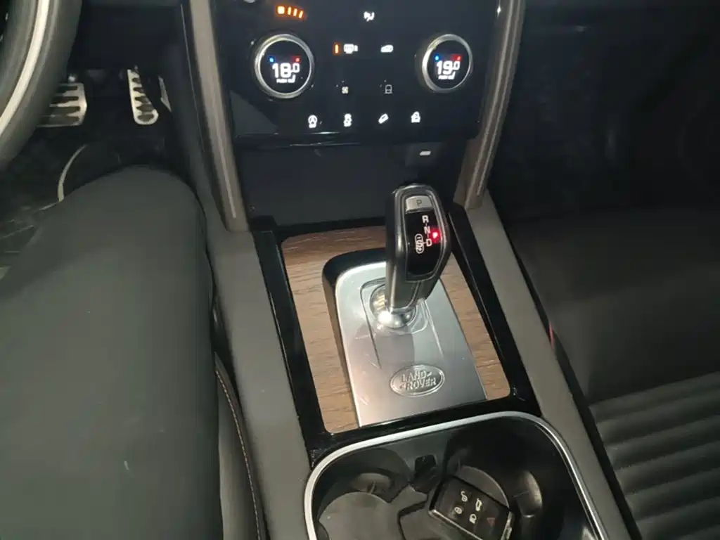 Land Rover Discovery Sport — миниатюра 14
