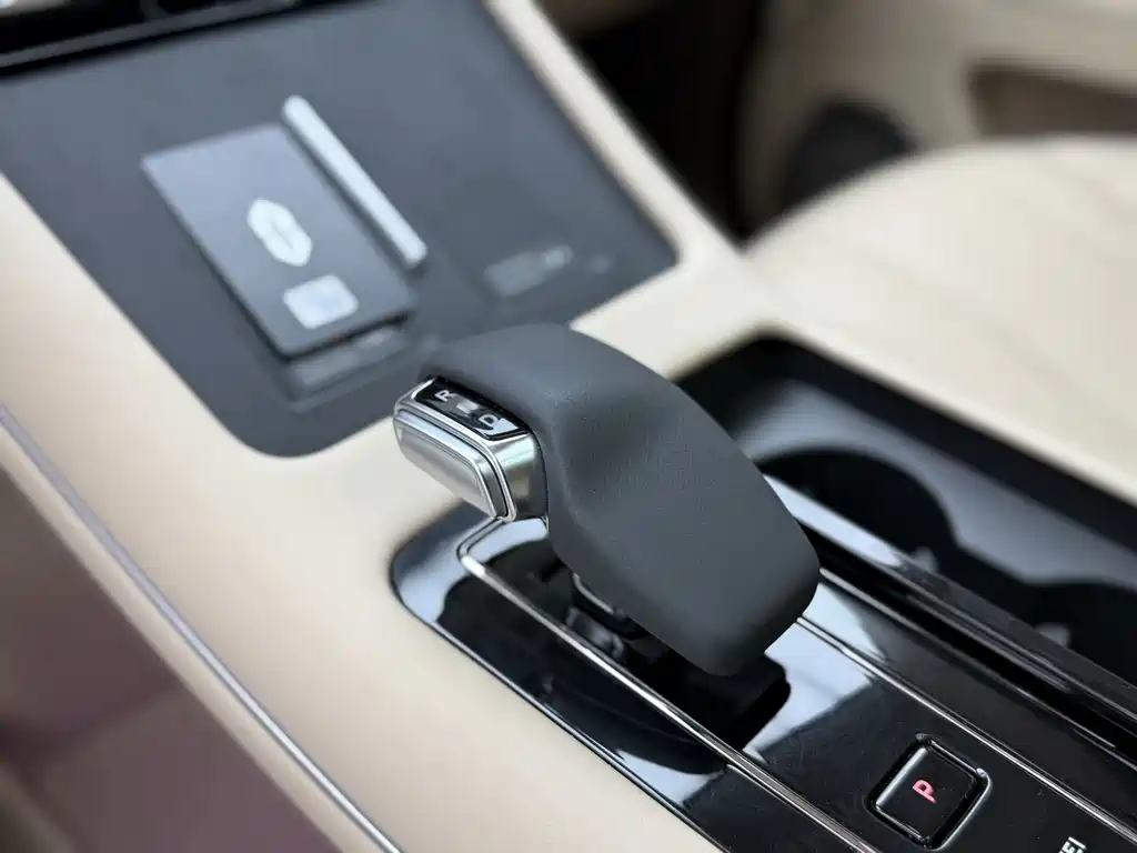 AITO AITO M7 — миниатюра 14