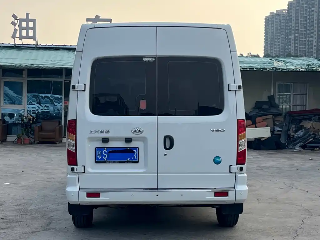 MAXUS V80 — миниатюра 5