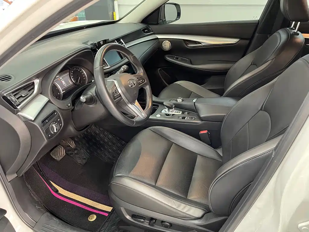 Infiniti QX50 — миниатюра 10