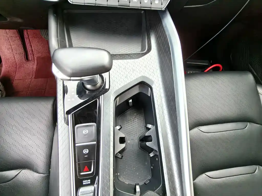 Geely Xingrui — миниатюра 7