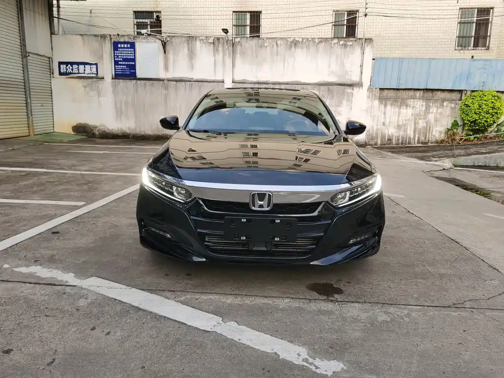 Honda Accord — миниатюра 2