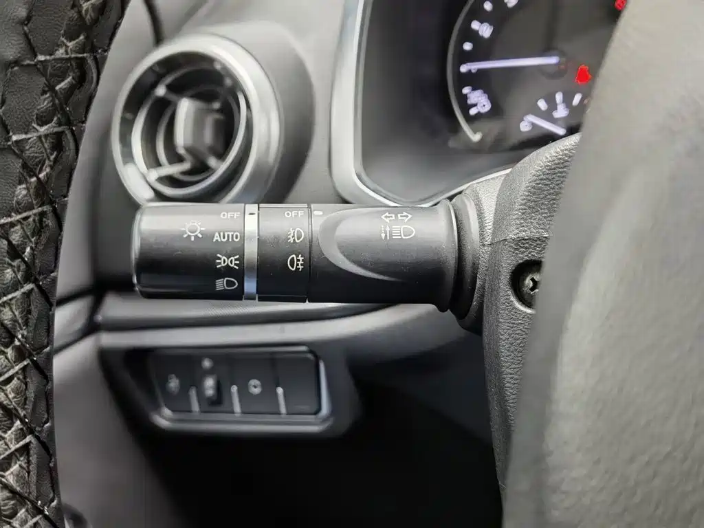 Wey Wey VV5 — миниатюра 21