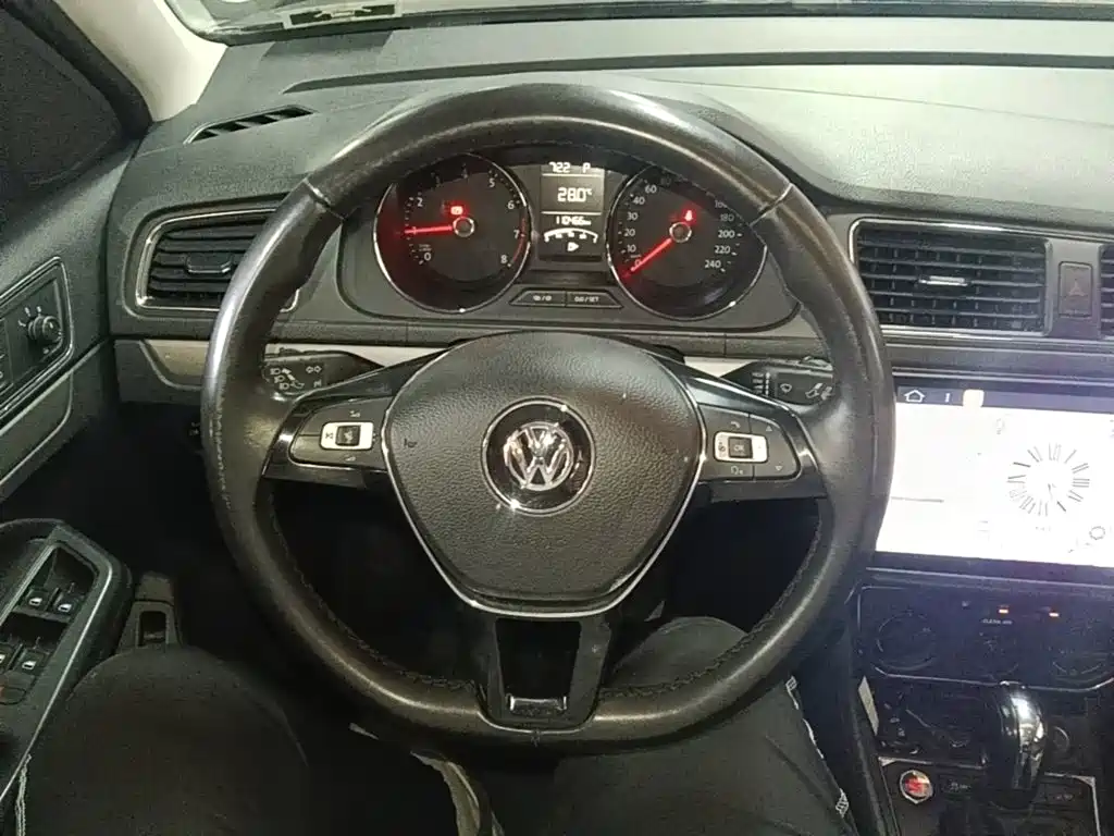 Volkswagen Lavida — миниатюра 11