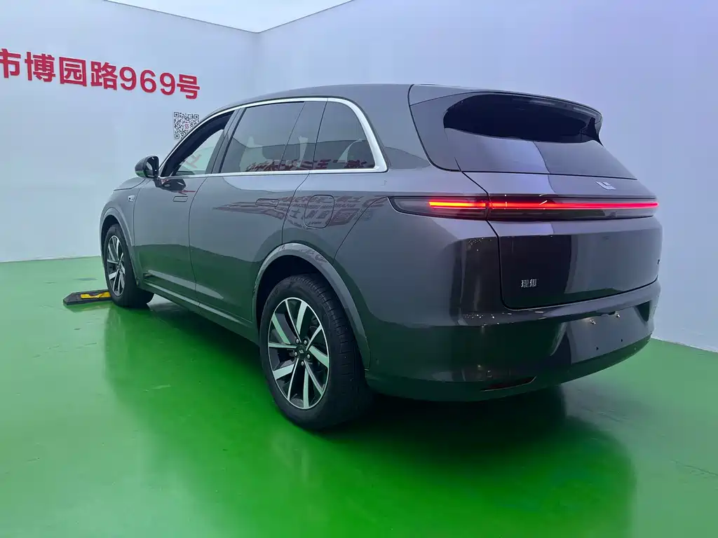 Li Auto IDEAL L7