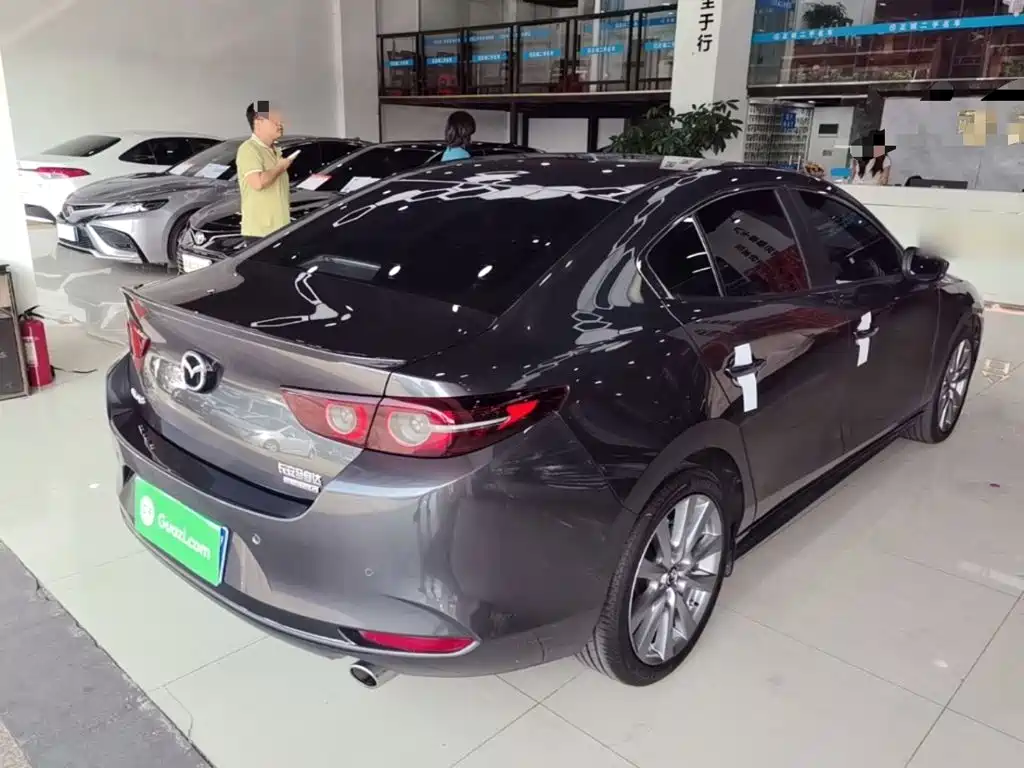Mazda 3 Axela — миниатюра 7