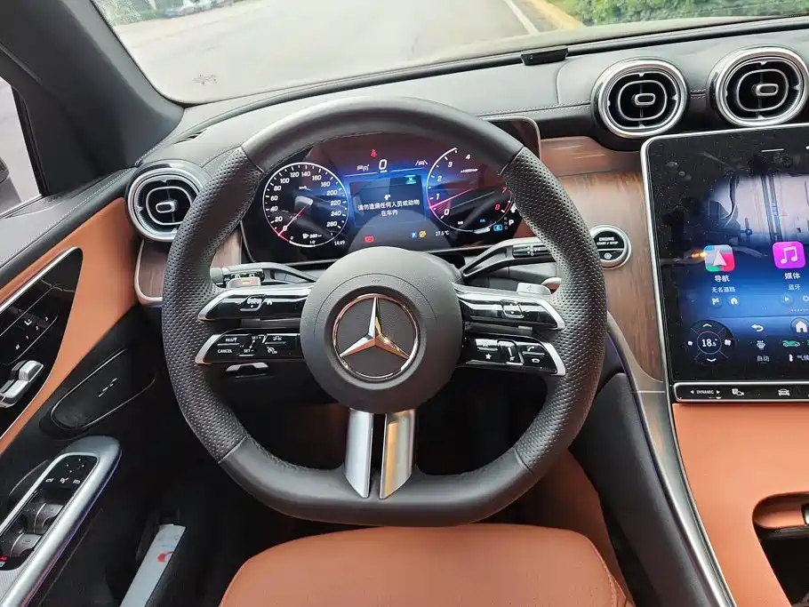 Mercedes-Benz GLC — миниатюра 15