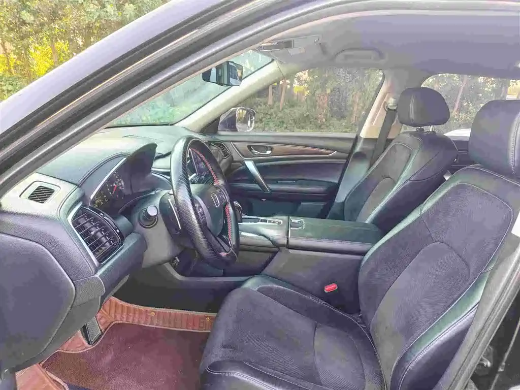 Honda Avancier — миниатюра 9