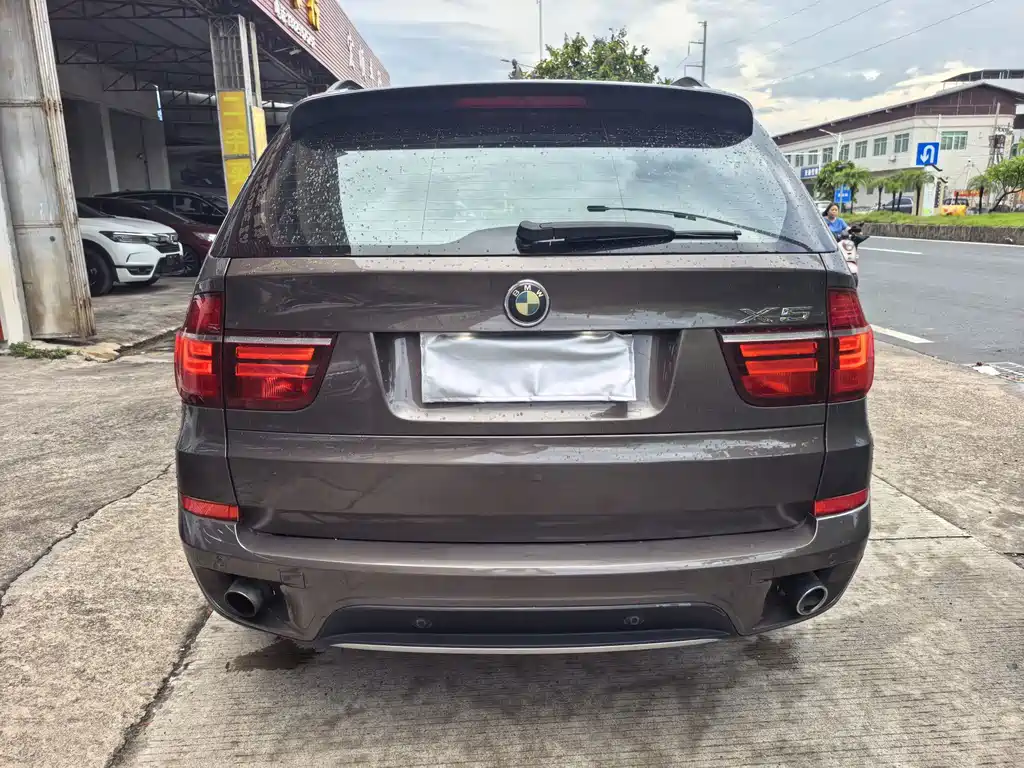 BMW X5 (Import) — миниатюра 10