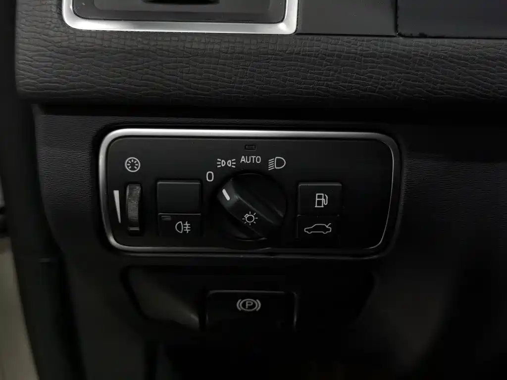 Volvo XC60 — миниатюра 21