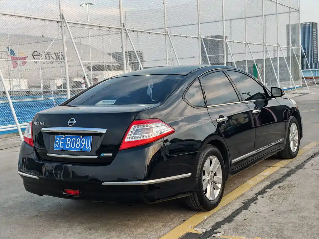 Nissan Teana — миниатюра 5