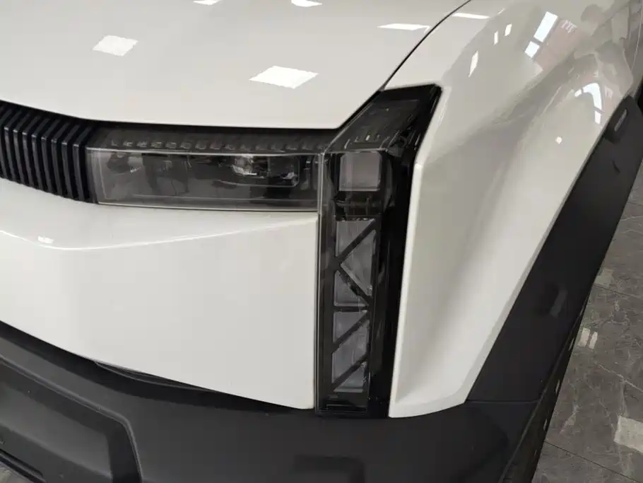 iCAR iCAR 03 — миниатюра 5