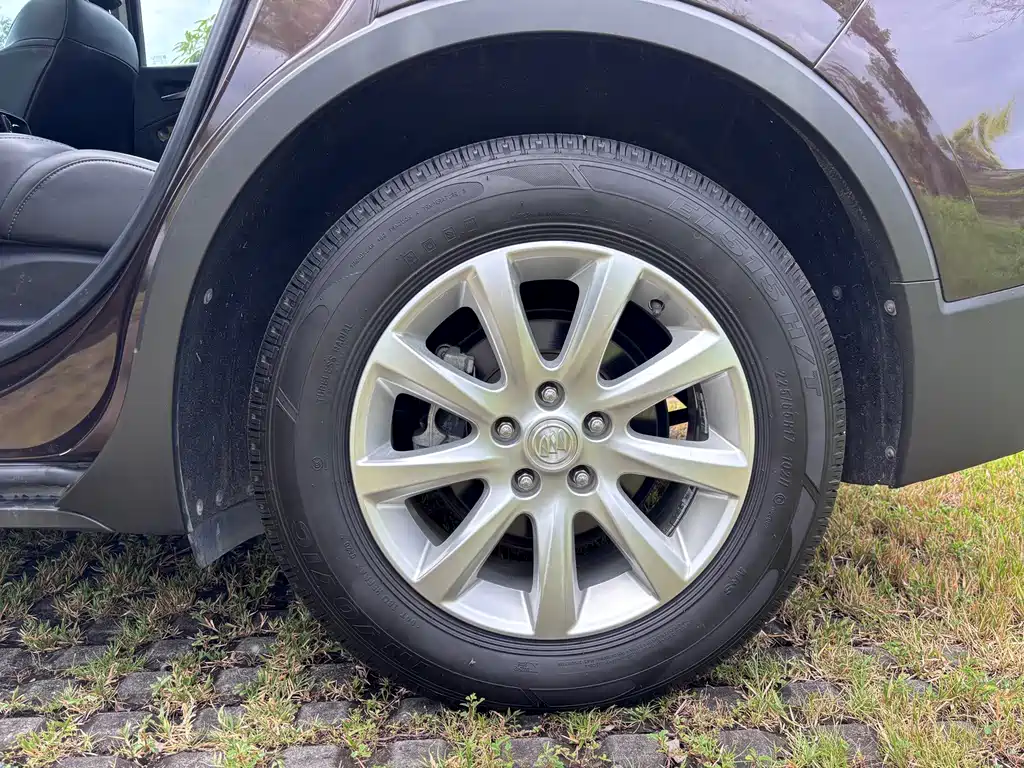 Buick Envision Plus — миниатюра 11