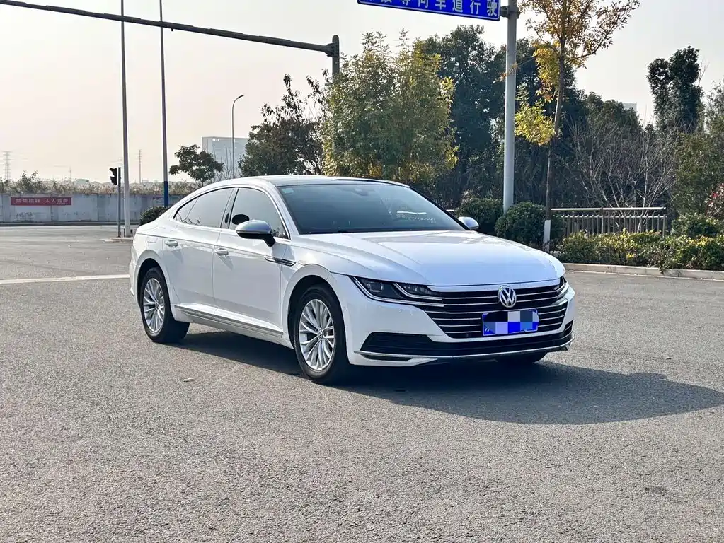 Volkswagen CC — миниатюра 3
