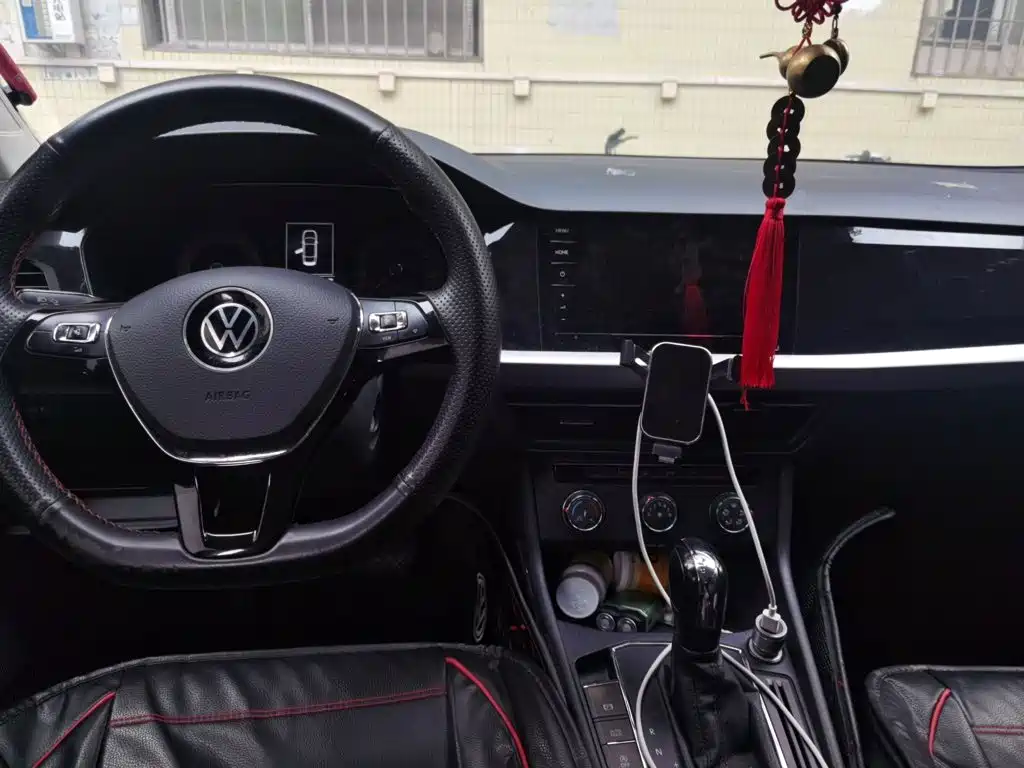 Volkswagen Lavida — миниатюра 10