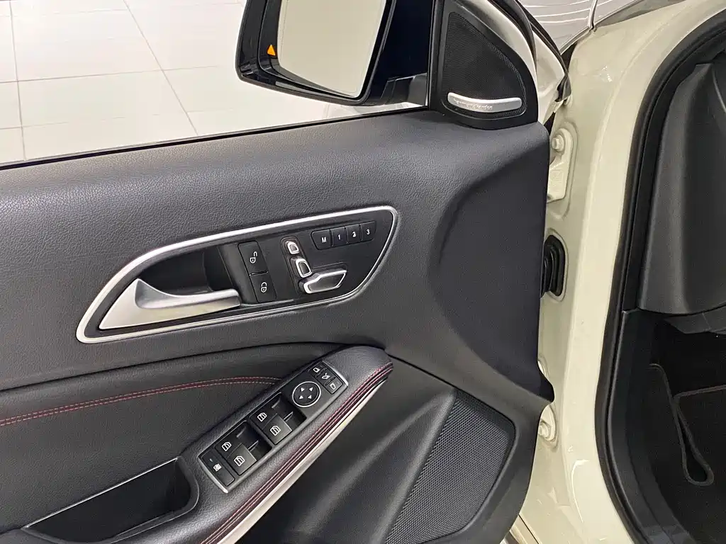 Mercedes-Benz A-Class AMG (Import) — миниатюра 15