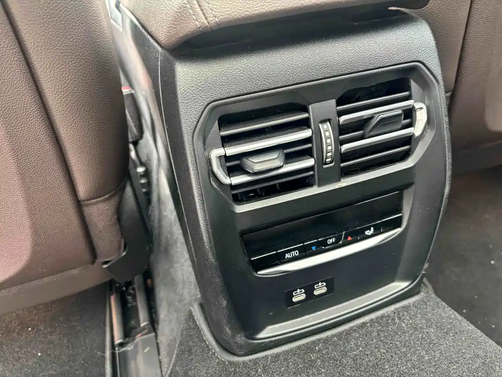 BMW i3 — миниатюра 14