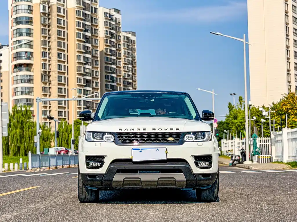 Land Rover Sport — миниатюра 2
