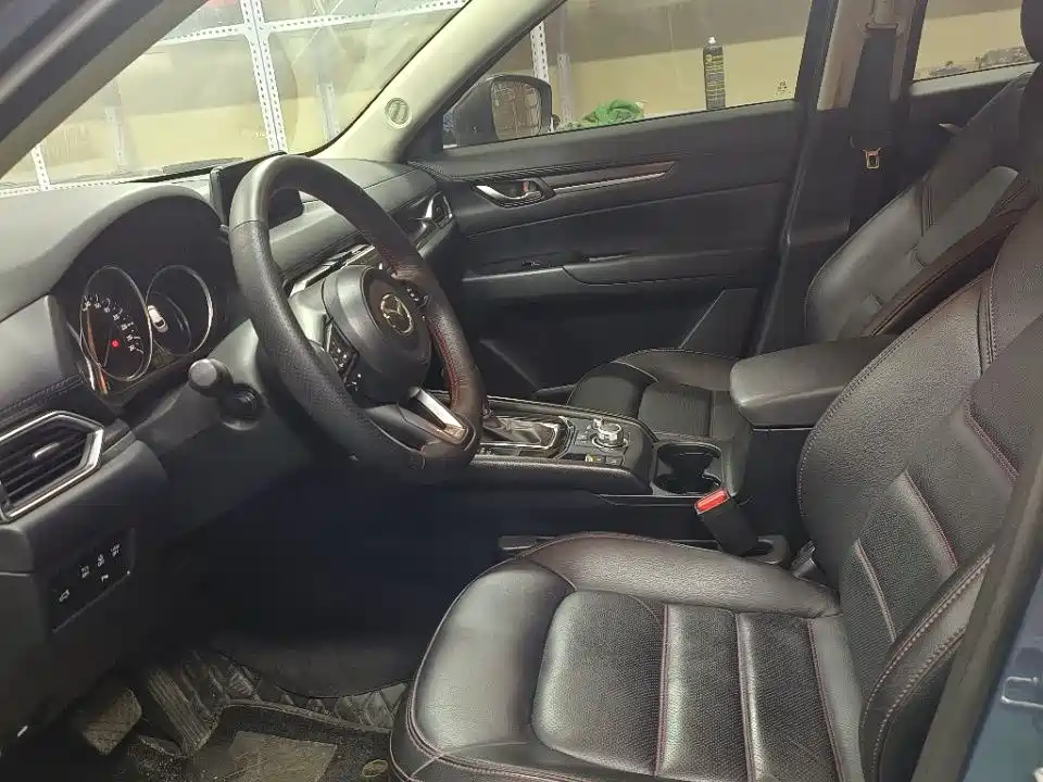 MAZDA CX 5