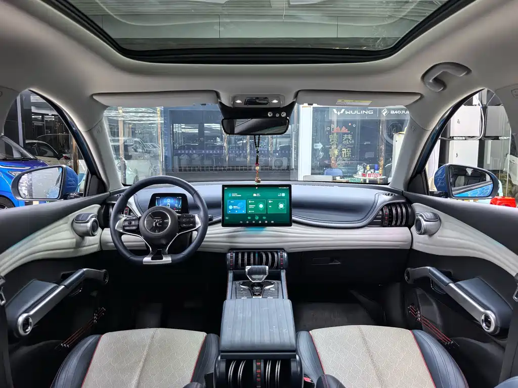 BYD Yuan Plus — миниатюра 12