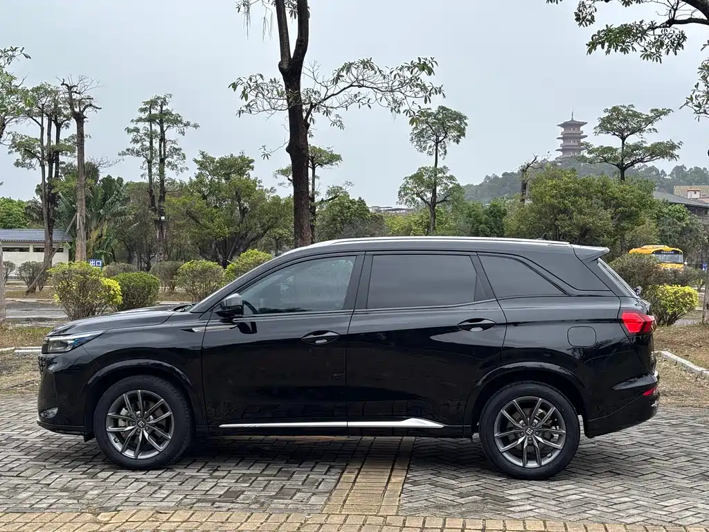 BLUE ELECTRIC BLUE ELECTRIC E5