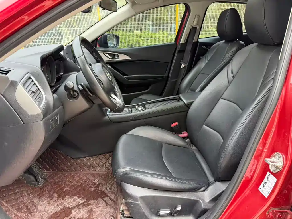 Mazda Mazda3 3 2017 2.0L AT Sport VI