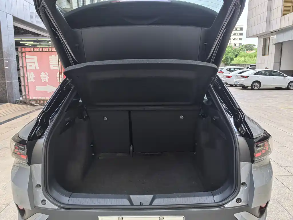 Volkswagen ID.4 Crozz — миниатюра 14