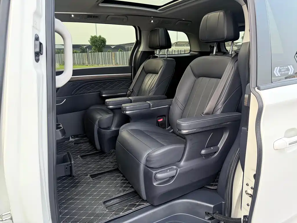 GAC Motor Trumpchi M8 — миниатюра 6
