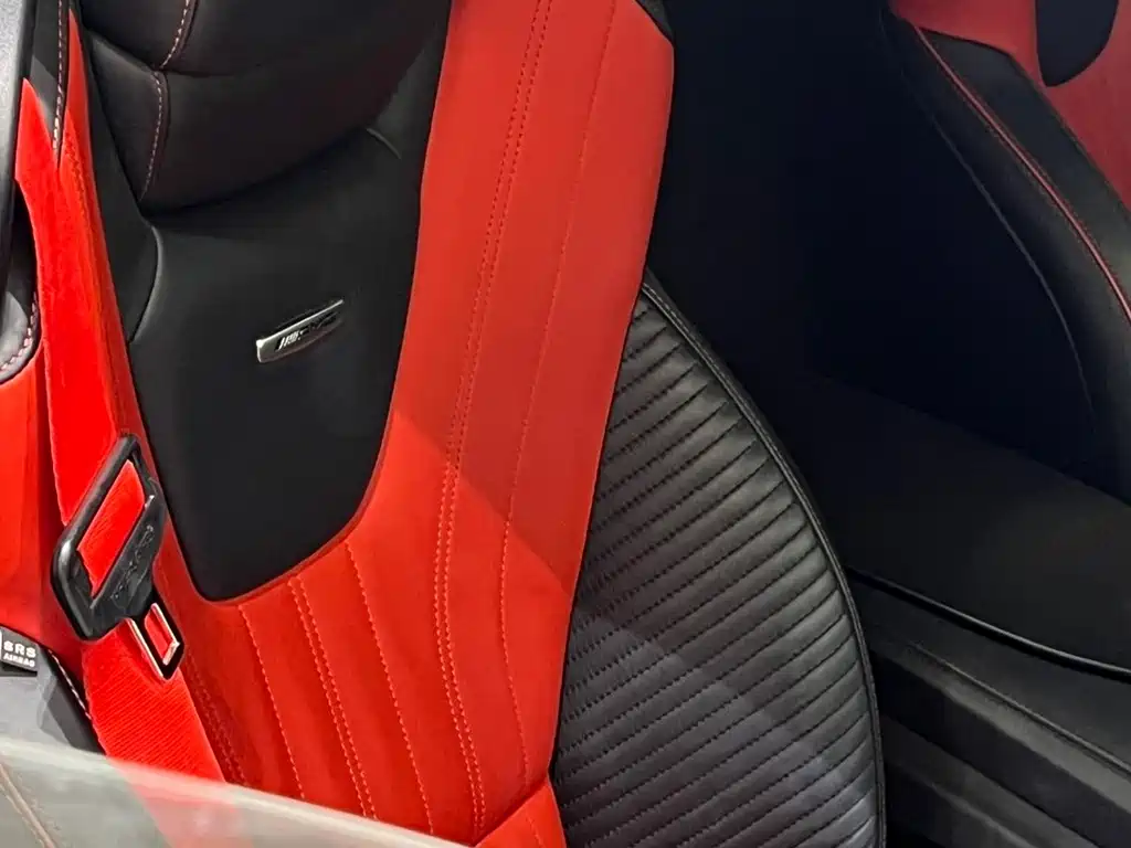 Mercedes-Benz AMG GT — миниатюра 6