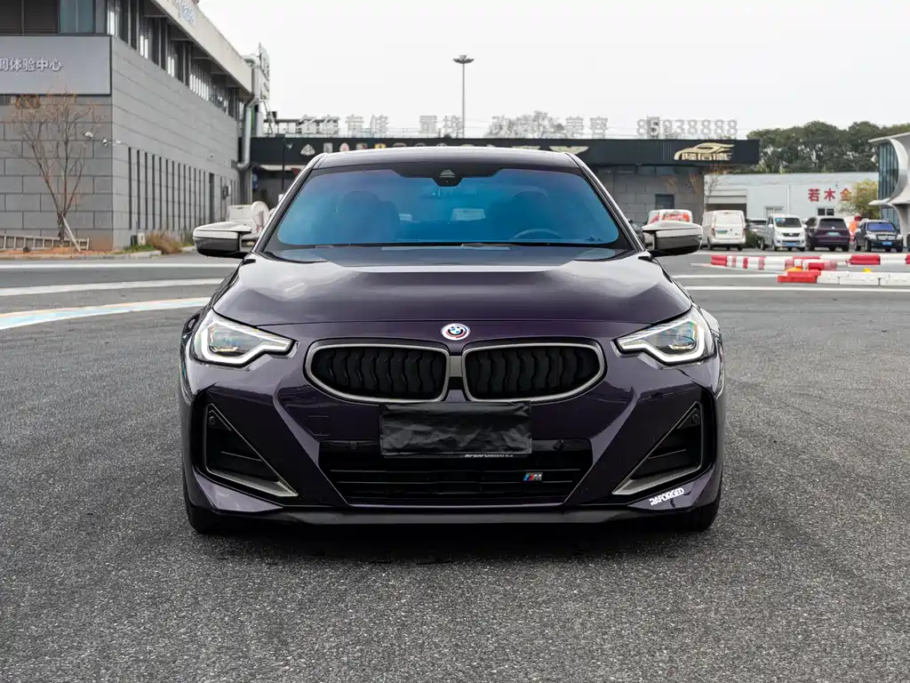 BMW M240I