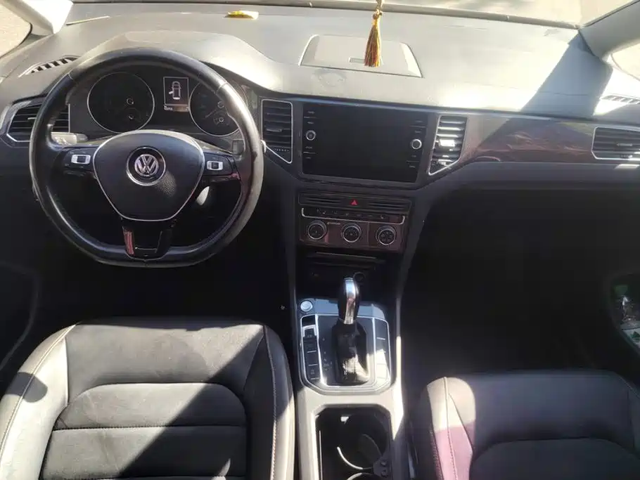 Volkswagen Golf Sportsvan — миниатюра 12