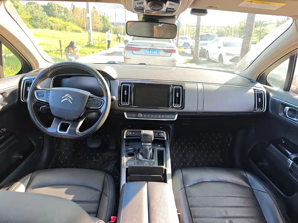 Citroen C6 — миниатюра 4