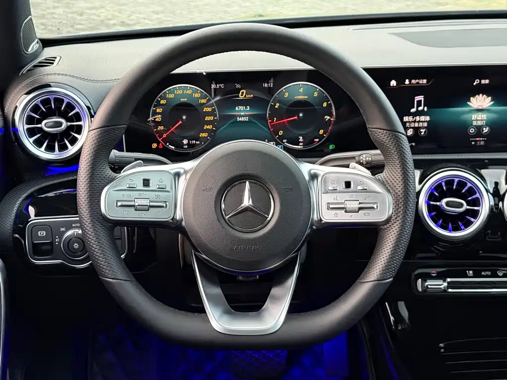 Mercedes-Benz A-Class — миниатюра 22
