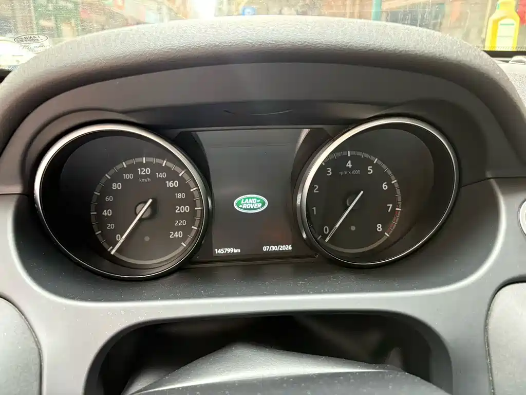 Land Rover Discovery Sport — миниатюра 8