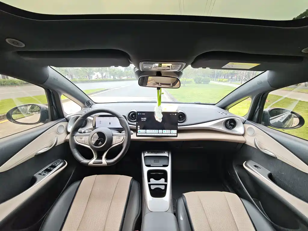 BYD Dolphin — миниатюра 11