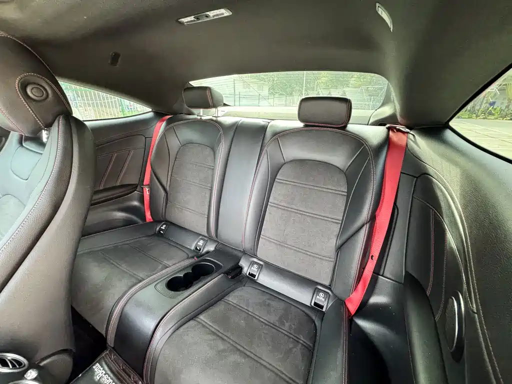 Mercedes-Benz C-Class (Import) — миниатюра 15